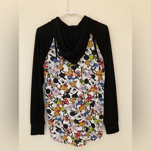 Disney Character Heads Hoodie — size M, NWT - Picture 6 of 7